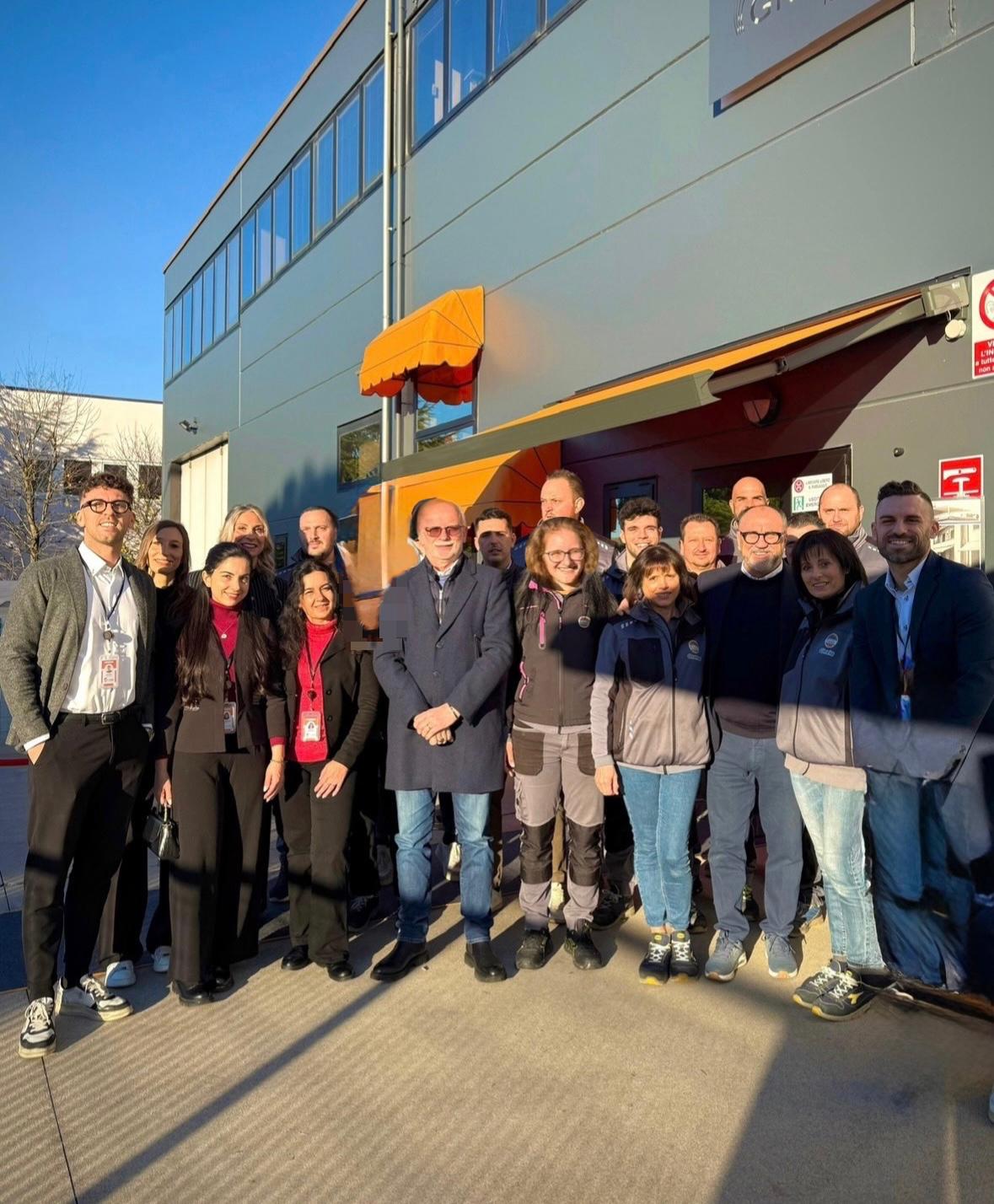 produttori e installatori di tende da sole